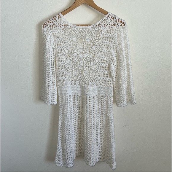Vintage White Bohemian Y2K 90s White Crochet Bell Sleeves Mini Dress - Picture 8 of 12